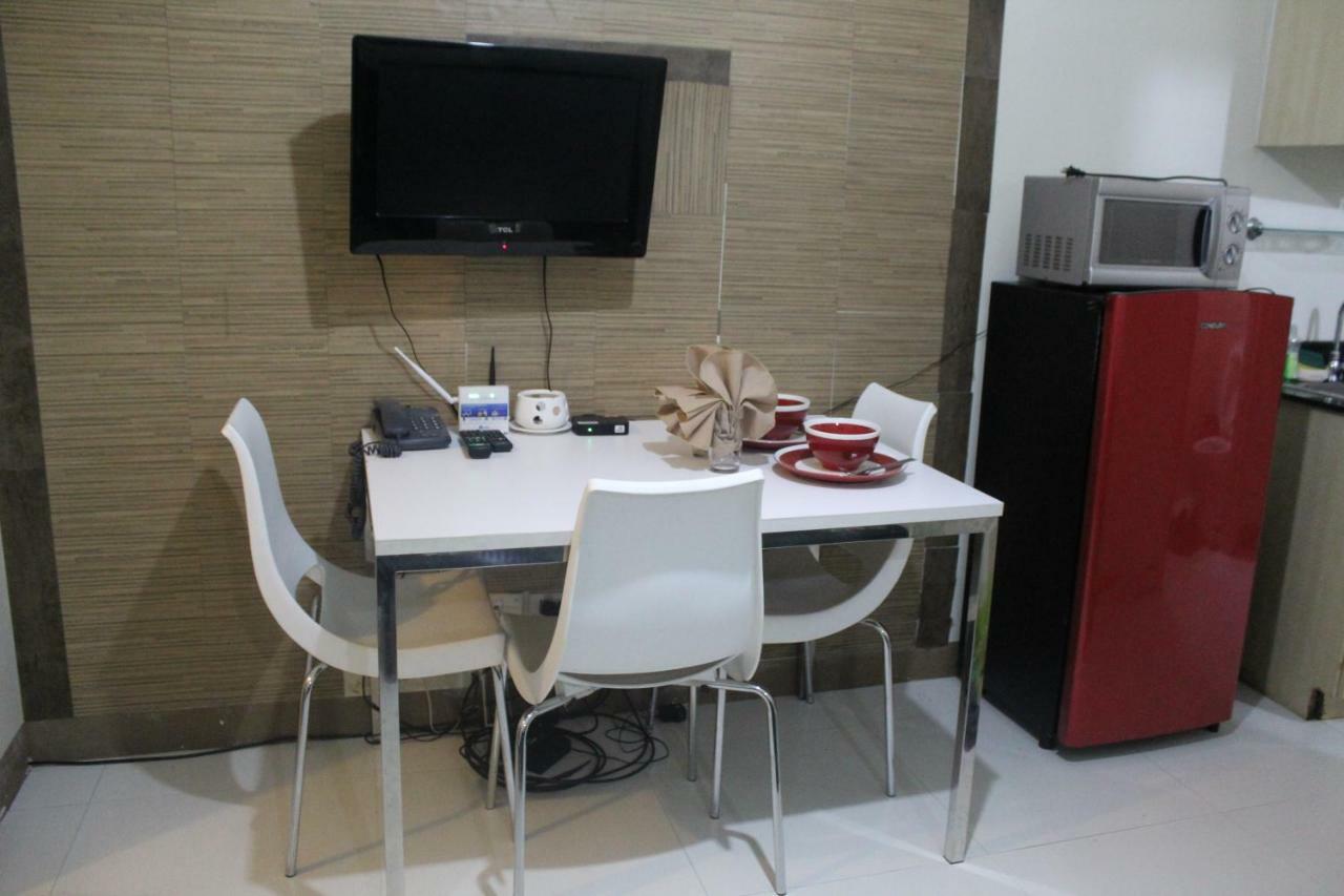 Chateau Elysee A3 Near Airport Wifi Kitchen Paranaque City Extérieur photo